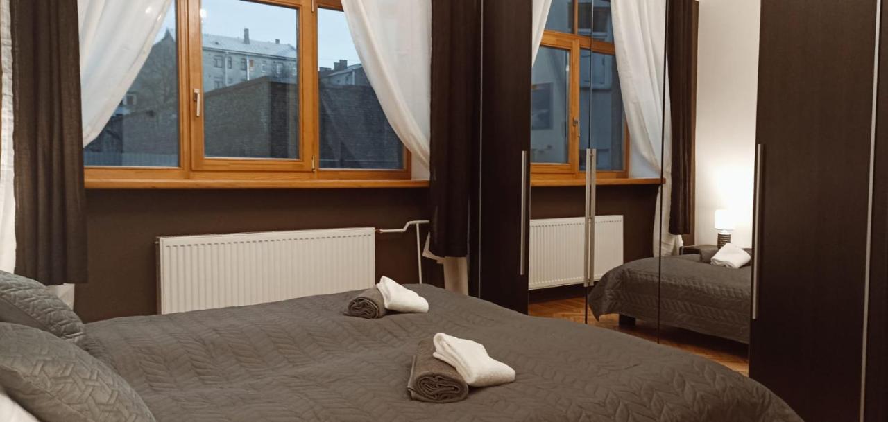 Ideally Located Center 2 Bedrooms Spacious * Riga
