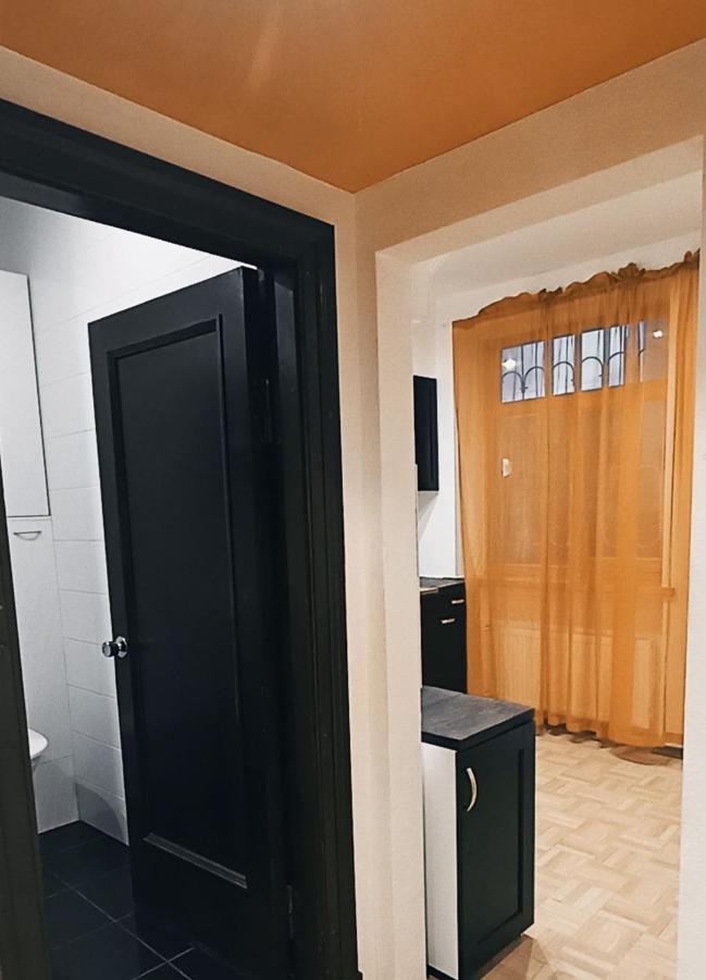 Ideally Located Center 2 Bedrooms Spacious Рига